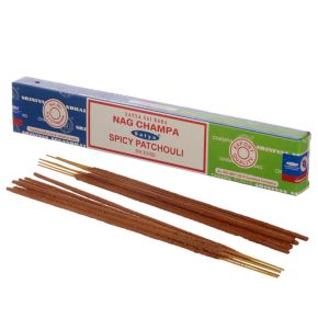 01335 Satya Nag Champa & Spicy Patchouli Rökelsestickor